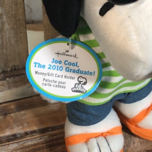NWT Hallmark 2010 Graduate Snoopy Gift Card Holder Plush - Stands on his own! - Picture 2 of 7